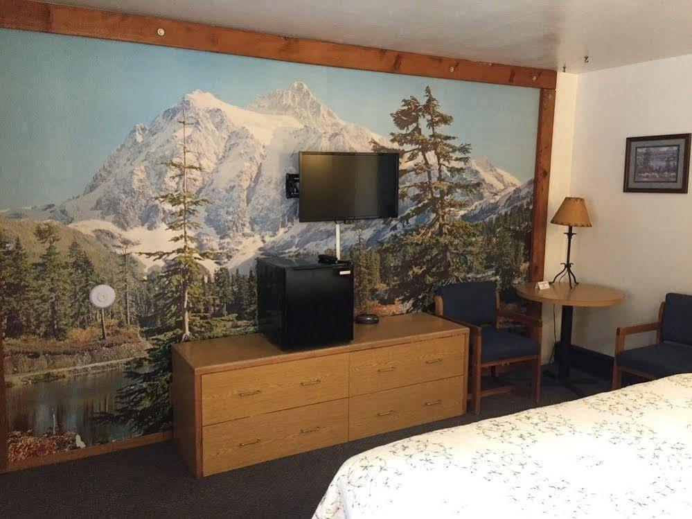 Holiday Lodge Грасс-Валли Экстерьер фото